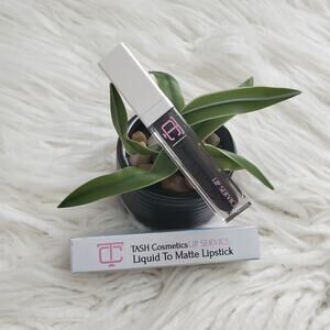 TASH Cosmetics Lip Service Black Liquid To Matte Lipstick #20